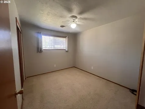 3580 Verbena Drive Eugene OR 97404