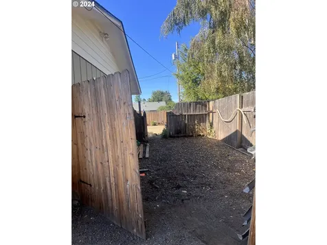 3580 Verbena Drive Eugene OR 97404