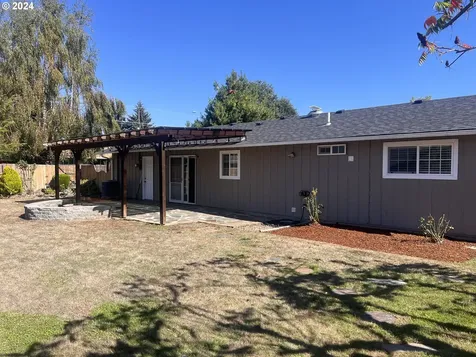 3580 Verbena Drive Eugene OR 97404