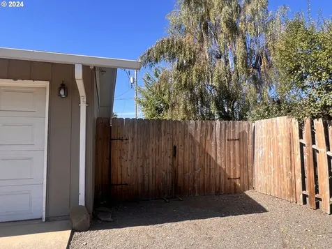 3580 Verbena Drive Eugene OR 97404