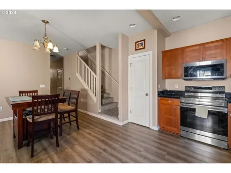 8800 Ne 40th Place Vancouver WA 98665