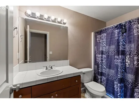 8800 Ne 40th Place Vancouver WA 98665