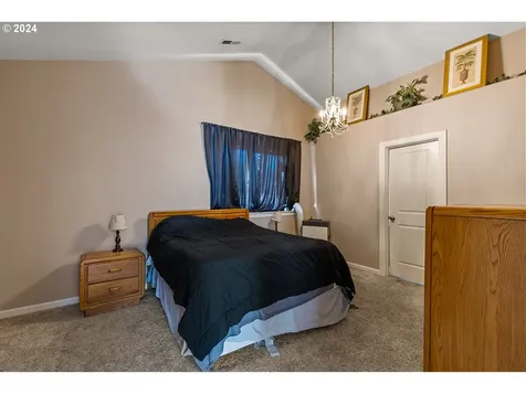 8800 Ne 40th Place Vancouver WA 98665