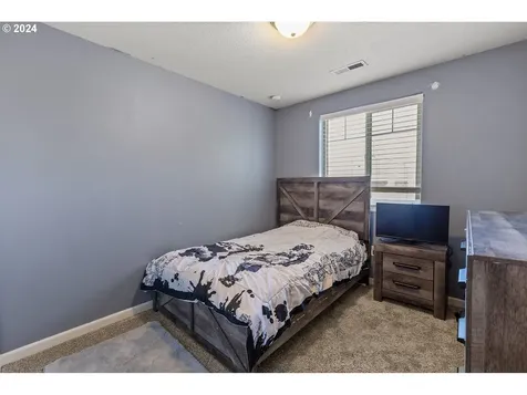 8800 Ne 40th Place Vancouver WA 98665
