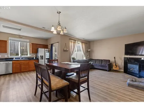 8800 Ne 40th Place Vancouver WA 98665