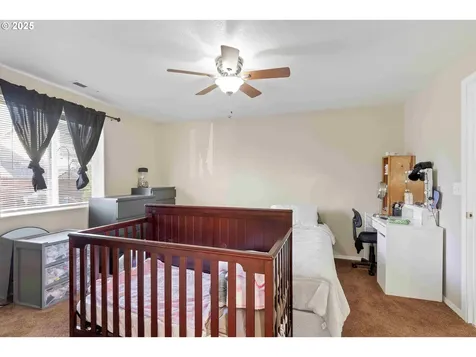 1284 Dahlia Street Woodburn OR 97071