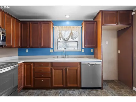 641 W Hermiston Avenue Hermiston OR 97838