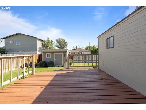 641 W Hermiston Avenue Hermiston OR 97838