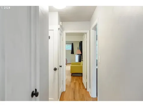 3526 Ne 102nd Avenue Portland OR 97220