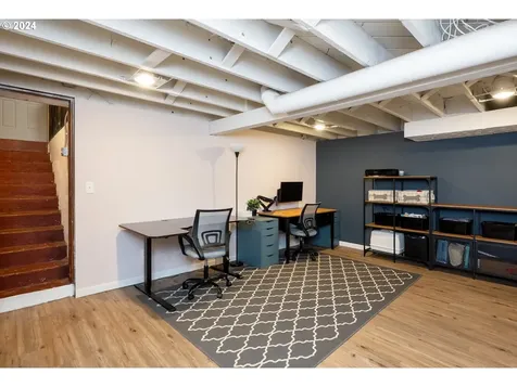 3526 Ne 102nd Avenue Portland OR 97220