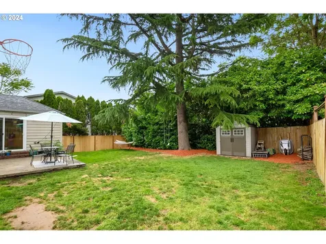 3526 Ne 102nd Avenue Portland OR 97220