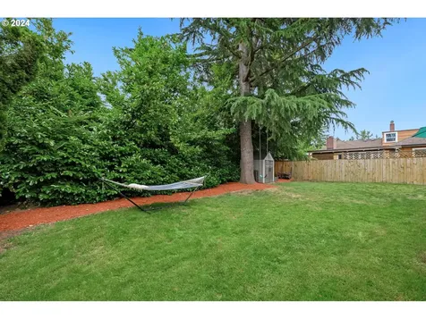3526 Ne 102nd Avenue Portland OR 97220