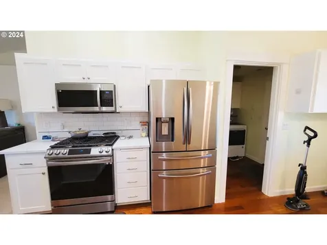 1173 Swale Ridge Loop Creswell OR 97426