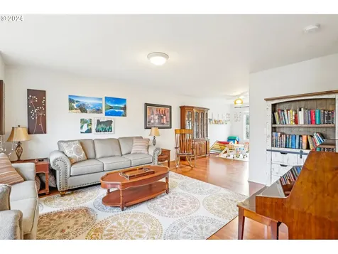 15054 Spyglass Lane Oregon City OR 97045