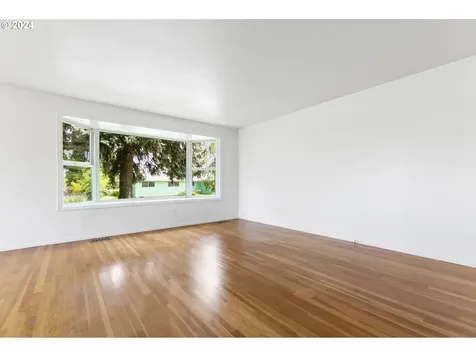 3315 Ne 138th Place Portland OR 97230
