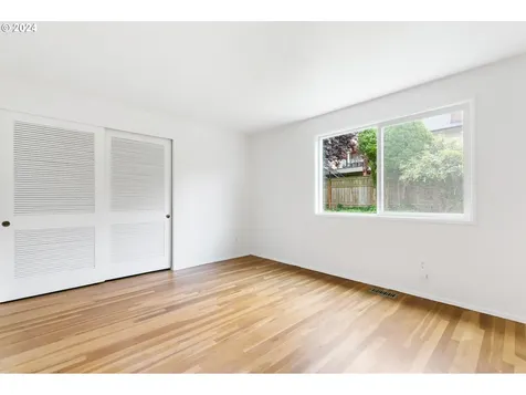 3315 Ne 138th Place Portland OR 97230