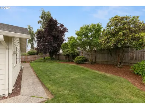 3315 Ne 138th Place Portland OR 97230