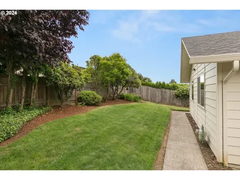 3315 Ne 138th Place Portland OR 97230