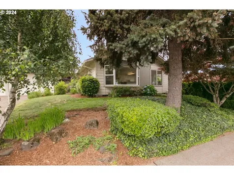 3315 Ne 138th Place Portland OR 97230