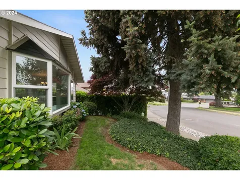3315 Ne 138th Place Portland OR 97230