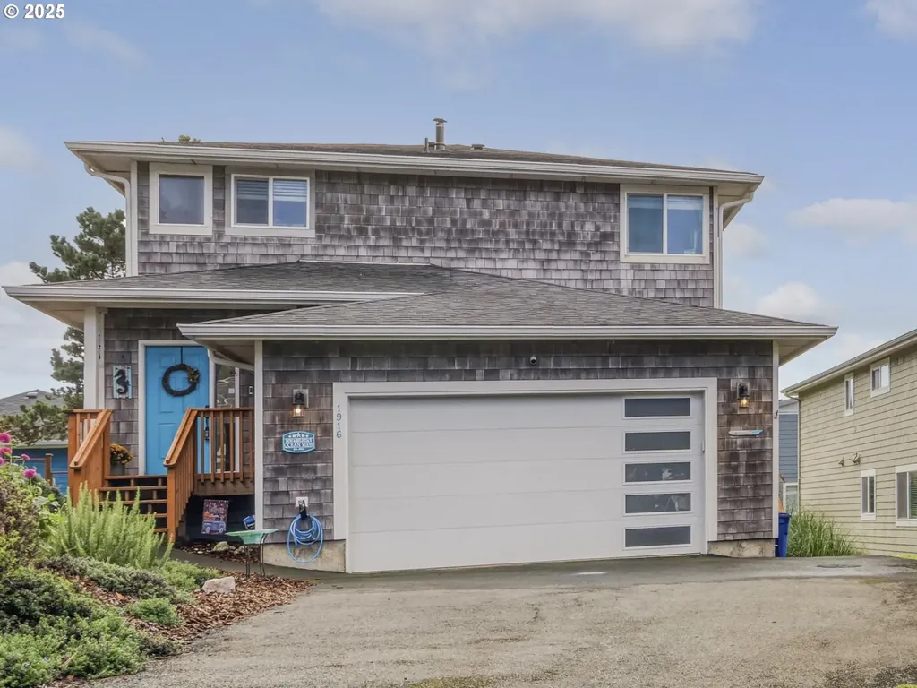 1916 NE 70th Street Lincoln City OR 97367