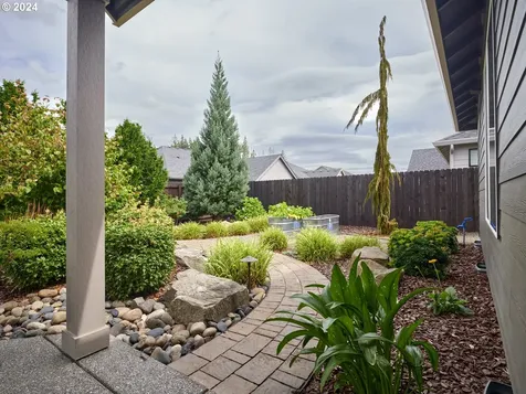 5704 Ne 132nd Street Vancouver WA 98686
