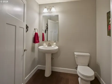 5704 Ne 132nd Street Vancouver WA 98686
