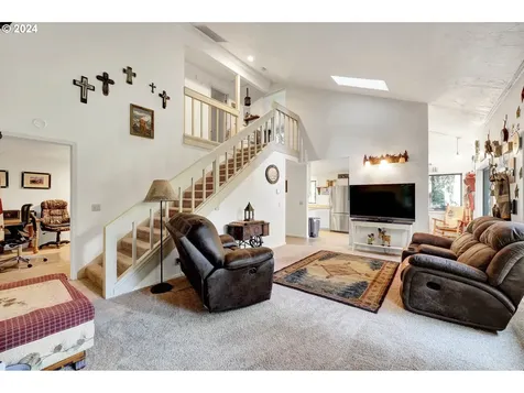 36704 Parsons Creek Road Springfield OR 97478