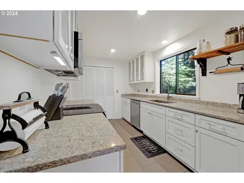 36704 Parsons Creek Road Springfield OR 97478