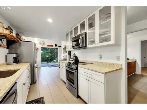 36704 Parsons Creek Road Springfield OR 97478