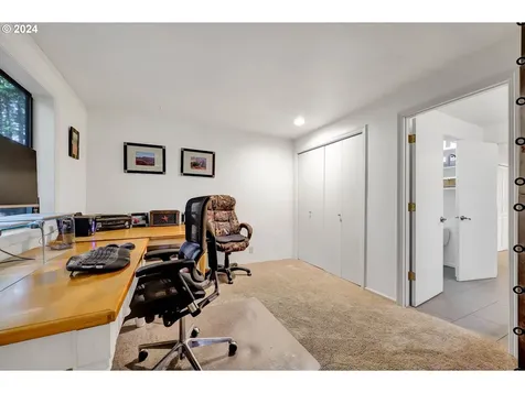 36704 Parsons Creek Road Springfield OR 97478