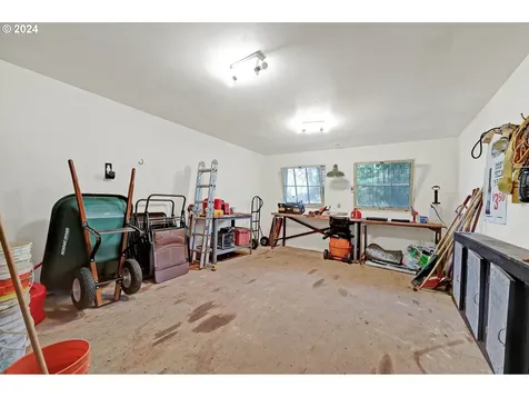 36704 Parsons Creek Road Springfield OR 97478