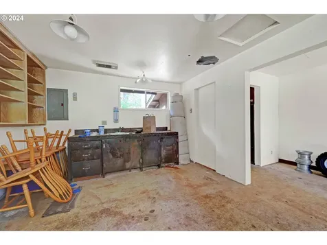 36704 Parsons Creek Road Springfield OR 97478