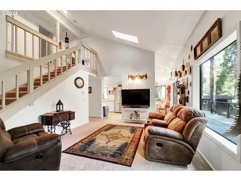36704 Parsons Creek Road Springfield OR 97478