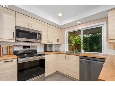 3309 Ne 103rd Avenue Vancouver WA 98662