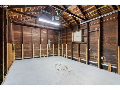 2229 N Watts Street Portland OR 97217