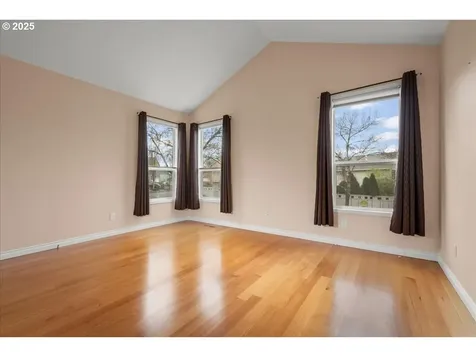18101 SE 42nd Street Vancouver WA 98683