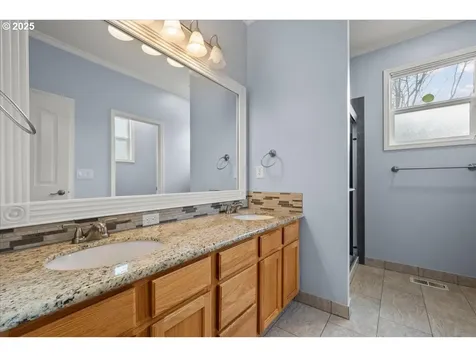 18101 SE 42nd Street Vancouver WA 98683