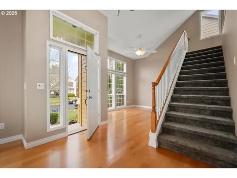 18101 SE 42nd Street Vancouver WA 98683
