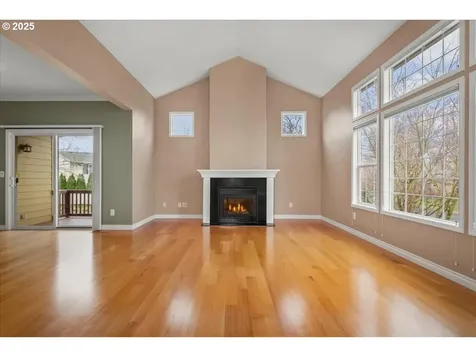 18101 SE 42nd Street Vancouver WA 98683