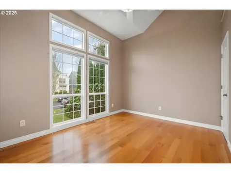 18101 SE 42nd Street Vancouver WA 98683