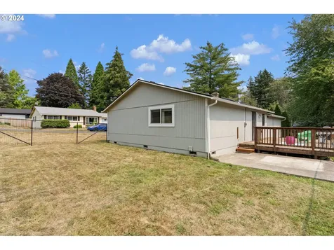 9942 Sw 37th Avenue Portland OR 97219