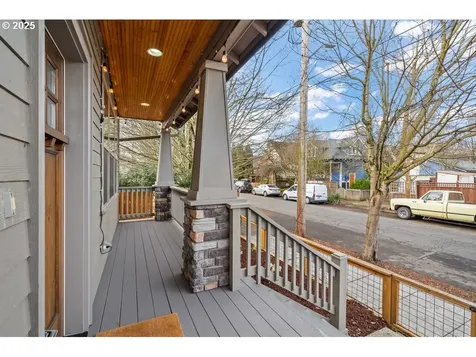 526 NE Beech Street Portland OR 97212