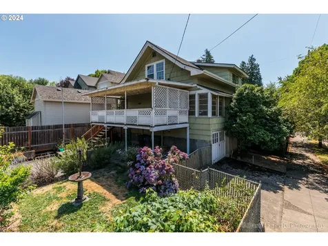 4007 Se Long Street Portland OR 97202