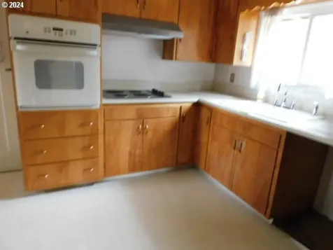 4401 Cascade Drive Eugene OR 97402