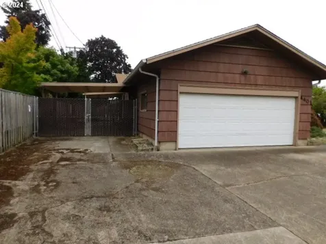 4401 Cascade Drive Eugene OR 97402
