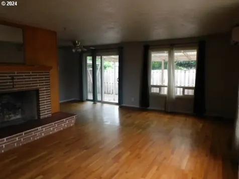 4401 Cascade Drive Eugene OR 97402