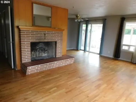 4401 Cascade Drive Eugene OR 97402