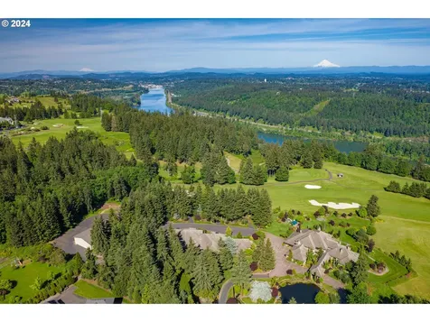27050 SW Petes Mountain Road West Linn OR 97068