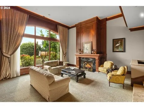 27050 SW Petes Mountain Road West Linn OR 97068